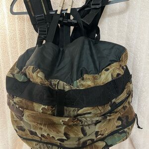 Camouflage Men's Backpack